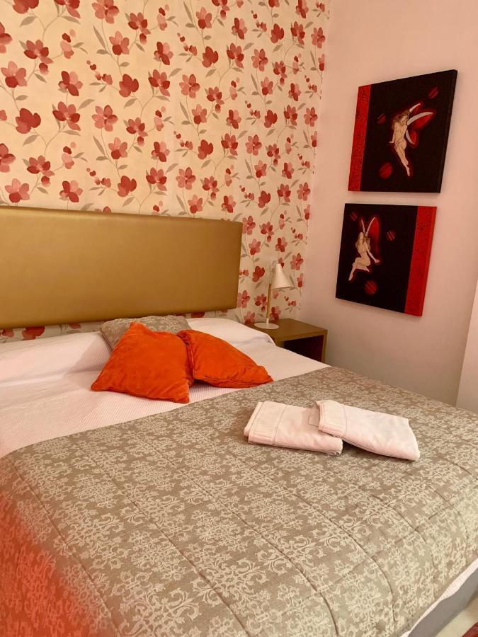 Apartament Singular Peral Sewilla Zewnętrze zdjęcie