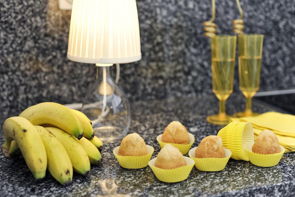 Apartament Singular Peral Sewilla Zewnętrze zdjęcie